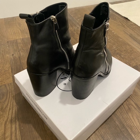 Steve Madden | Tasha Booties - Picture 5 of 9